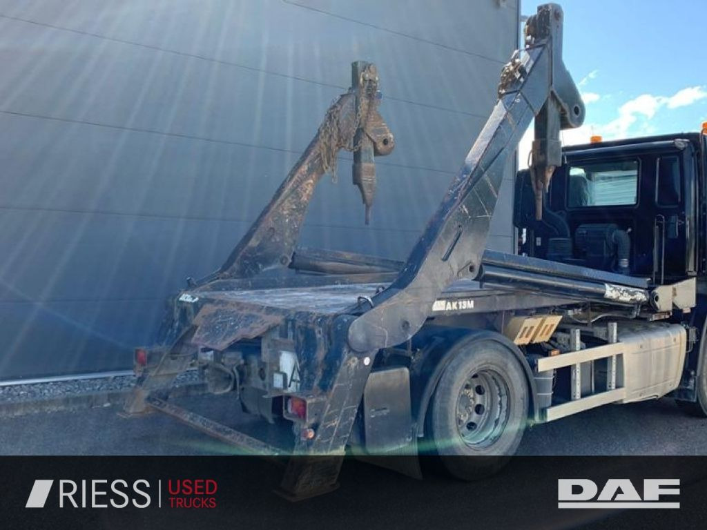 DAF CF 370 FA Absetzer Meier Ratio AK 13 +SpurH - Billenőplatós teherautó: 3 kép. DAF CF 370 FA Absetzer Meier Ratio AK 13 +SpurH - Billenőplatós teherautó: 3 kép.