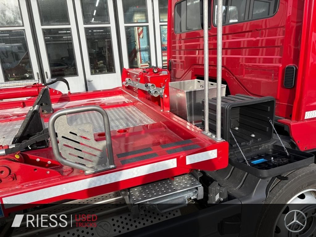 Billenőplatós teherautó Mercedes-Benz Atego 1630 Meiller Absetzkipper Anhängerhydrauli: 10 kép. Billenőplatós teherautó Mercedes-Benz Atego 1630 Meiller Absetzkipper Anhängerhydrauli: 10 kép.