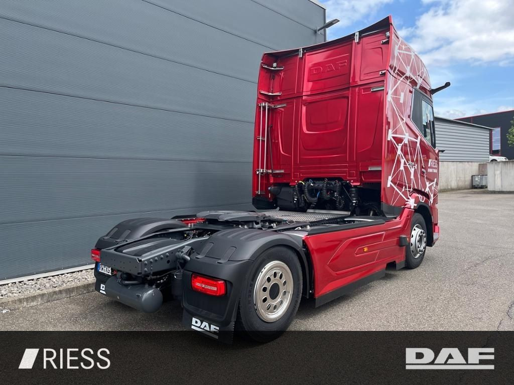 DAF XG+ 480 FT MY 2025 Vollgarantie Standklima - Nyergesvontató: 5 kép. DAF XG+ 480 FT MY 2025 Vollgarantie Standklima - Nyergesvontató: 5 kép.