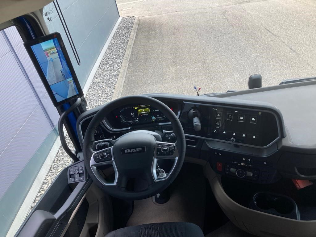 Új Nyergesvontató DAF XG 530 FT Alcoa Intarder Standklima Alcoa Kamera: 9 kép.