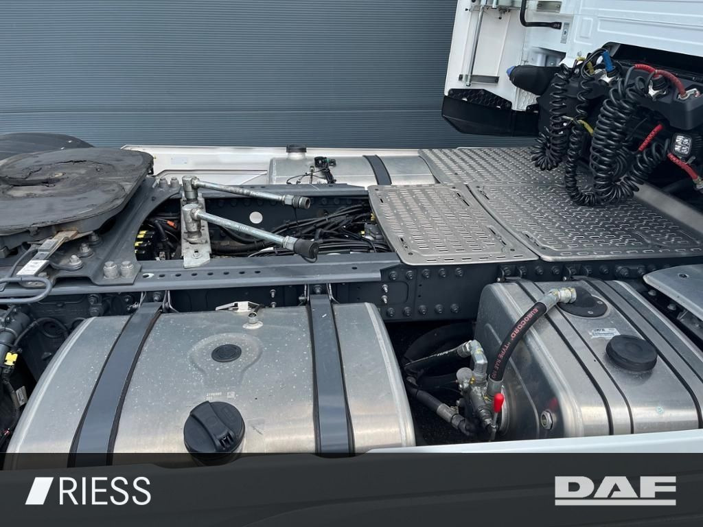 DAF XG+ 530 FT Alcoa Leder Intarder Standklima Hydra DAF XG+ 530 FT Alcoa Leder Intarder Standklima Hydra - Nyergesvontató: 4 kép. DAF XG+ 530 FT Alcoa Leder Intarder Standklima Hydra DAF XG+ 530 FT Alcoa Leder Intarder Standklima Hydra - Nyergesvontató: 4 kép.