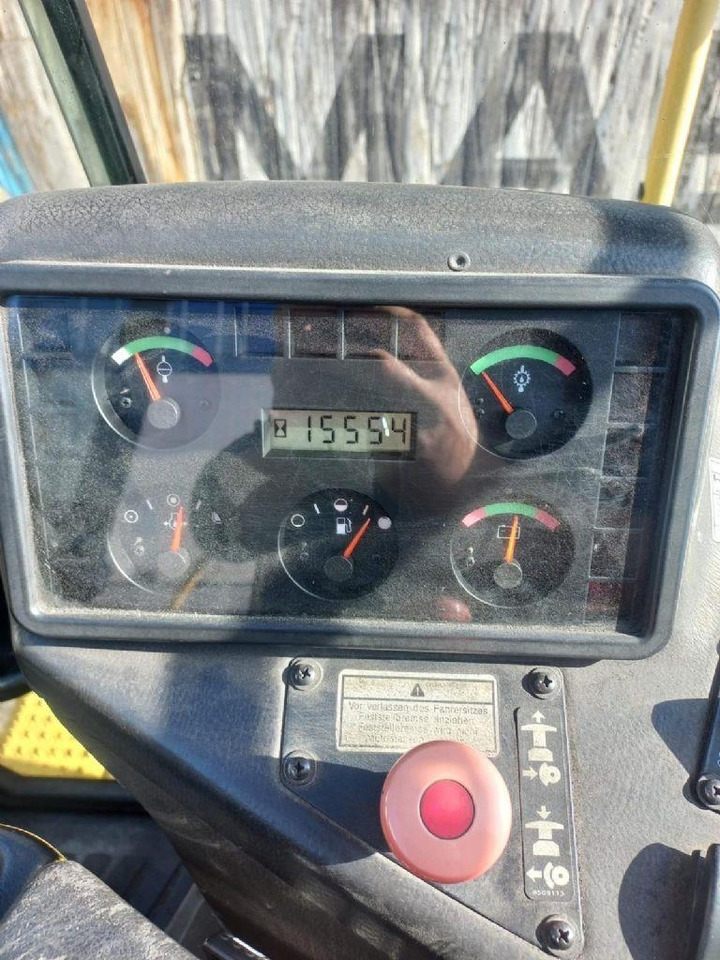 Hyster H22.00XM-12EC - Konténer targoncá: 5 kép. Hyster H22.00XM-12EC - Konténer targoncá: 5 kép.