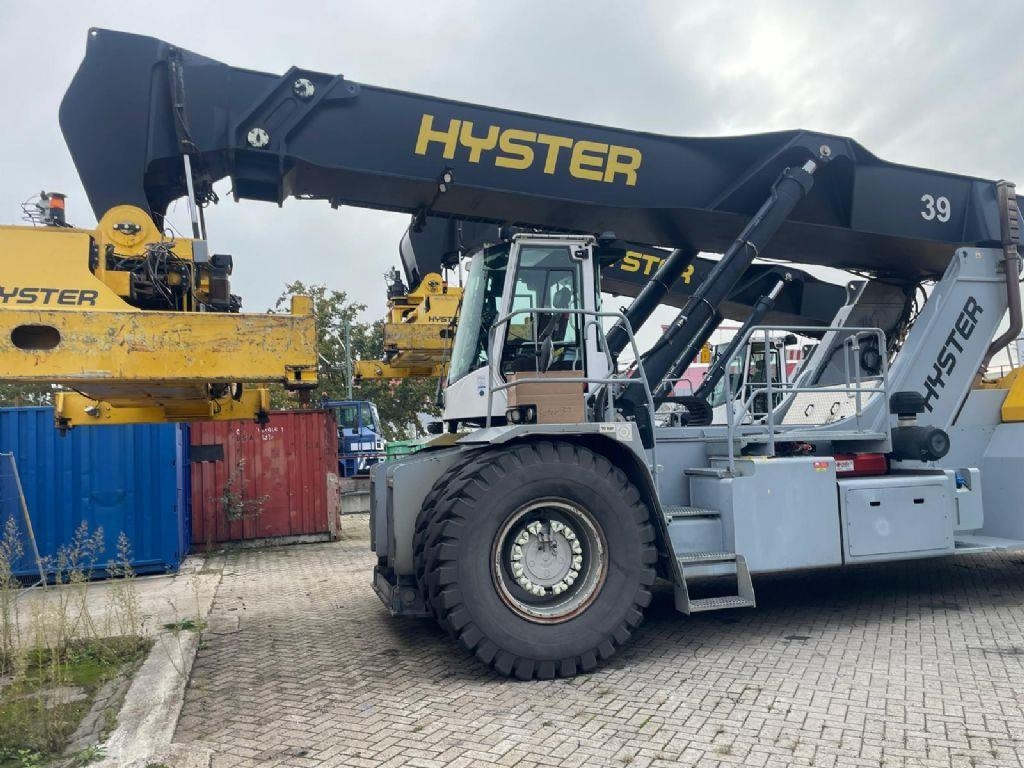 Hyster RS46-41XD/67S - Konténerrakodó: 4 kép. Hyster RS46-41XD/67S - Konténerrakodó: 4 kép.