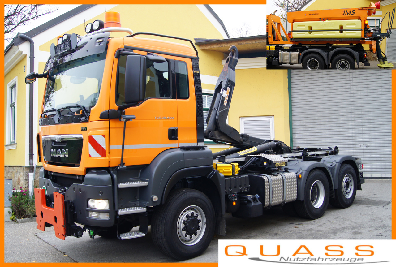 MAN TGS 28.400 BL 6x4-4/TÜV/PALIFT/Winterdienst/Salzstreuer/Streuer/Schneepflug - Hóeltakarító gép: 1 kép. MAN TGS 28.400 BL 6x4-4/TÜV/PALIFT/Winterdienst/Salzstreuer/Streuer/Schneepflug - Hóeltakarító gép: 1 kép.