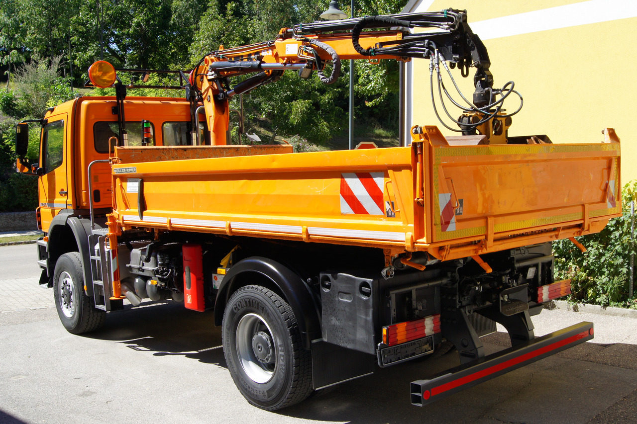 MERCEDES-BENZ AXOR 1829 4x4/EURO 5/ATLAS 65.2/MEILLER/Winterdienst - Billenőplatós teherautó, Darus autó: 4 kép. MERCEDES-BENZ AXOR 1829 4x4/EURO 5/ATLAS 65.2/MEILLER/Winterdienst - Billenőplatós teherautó, Darus autó: 4 kép.