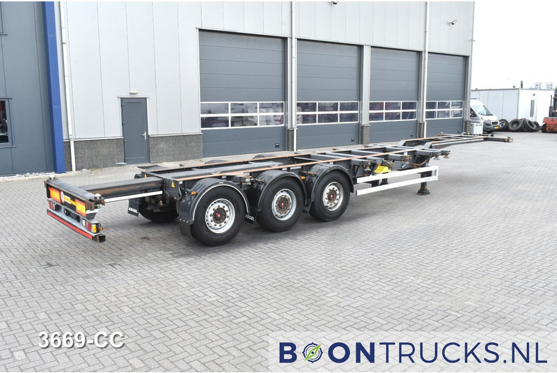 Kögel PORT 40 SIMPLEX 20 2x20-30-40ft HC * LIFT AXLE * SAF / DISC * EXTENDABLE REAR - Félpótkocsi cserefelépítményes: 2 kép. Kögel PORT 40 SIMPLEX 20 2x20-30-40ft HC * LIFT AXLE * SAF / DISC * EXTENDABLE REAR - Félpótkocsi cserefelépítményes: 2 kép.