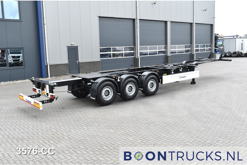 Krone SD BOX LINER NEW / UNREGISTERED | 2x20-40-45ft * LIFT AXLE * DISC BRAKES - Félpótkocsi cserefelépítményes: 2 kép. Krone SD BOX LINER NEW / UNREGISTERED | 2x20-40-45ft * LIFT AXLE * DISC BRAKES - Félpótkocsi cserefelépítményes: 2 kép.