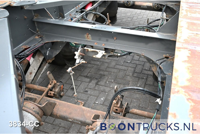 Félpótkocsi dobozos Schmitz Cargobull SCF 24 FIXXED CHASSIS | 45ft HC * 4350 kg * APK 12-2026 * NL TRAILER: 18 kép.