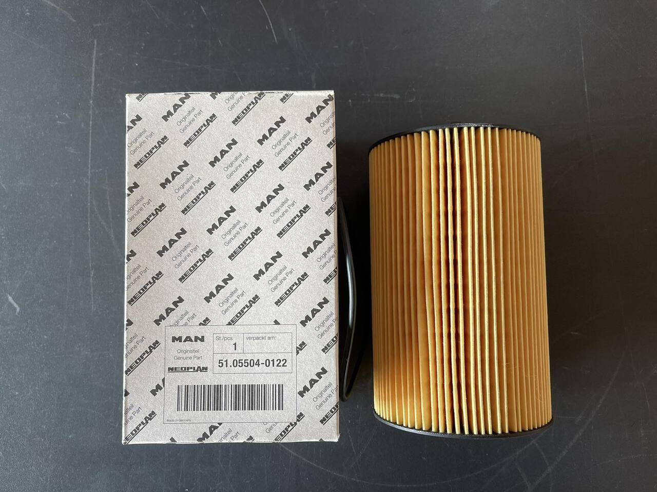 MAN OIL FILTER 51.05504-0122 - Olajszűrő - Teherautó: 1 kép. MAN OIL FILTER 51.05504-0122 - Olajszűrő - Teherautó: 1 kép.