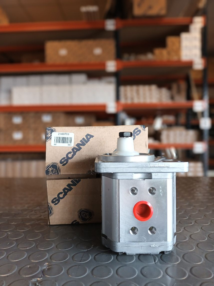 SCANIA HYDRAULIC MOTOR - 2380701 - Hidraulikus motor - Teherautó: 1 kép. SCANIA HYDRAULIC MOTOR - 2380701 - Hidraulikus motor - Teherautó: 1 kép.