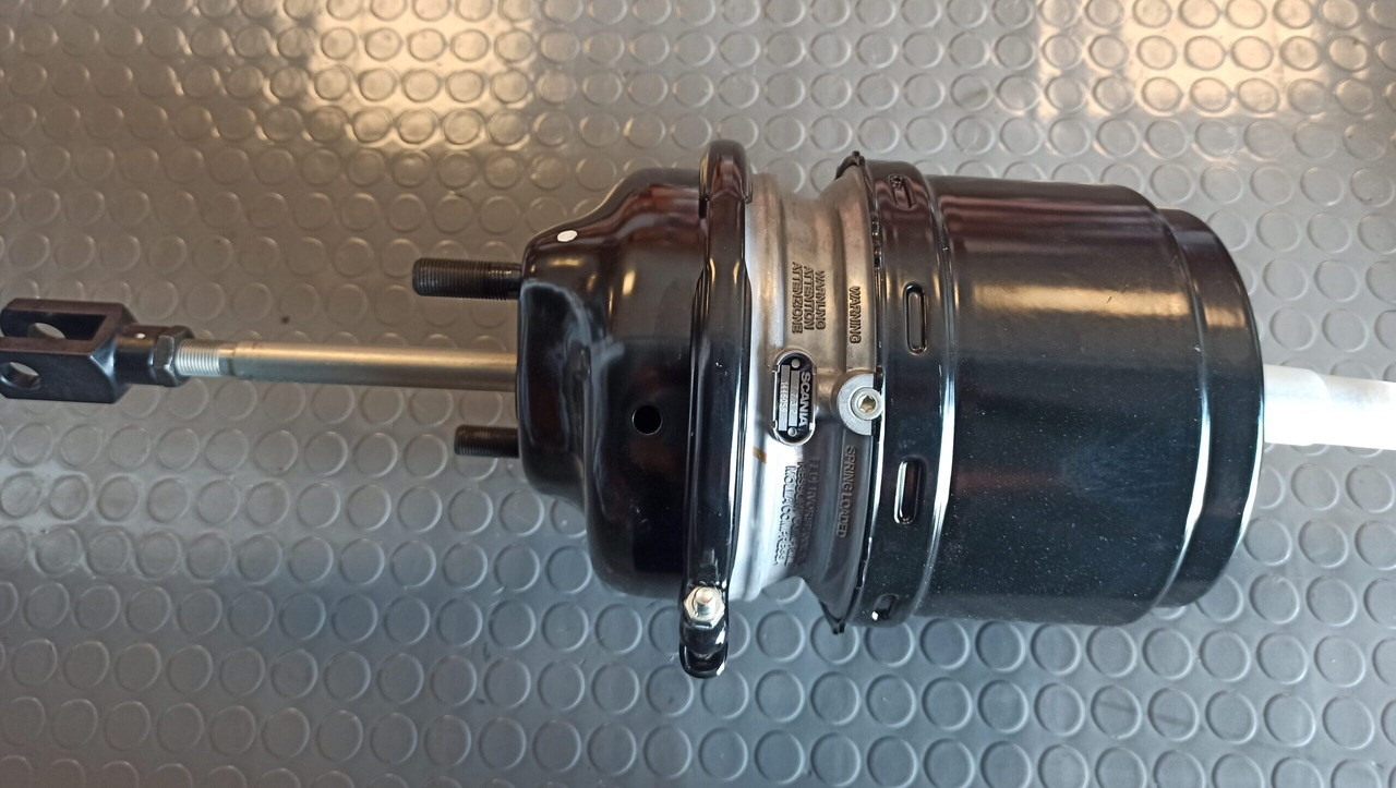 SCANIA SPRING BRAKE CHAMBER - 1446058 - Fék alkatrészek - Teherautó: 1 kép. SCANIA SPRING BRAKE CHAMBER - 1446058 - Fék alkatrészek - Teherautó: 1 kép.