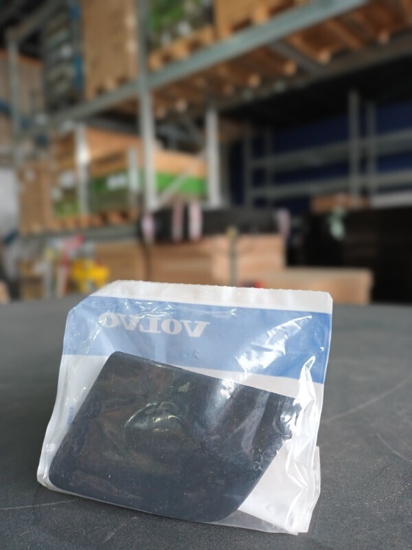 VOLVO CAP 21571558 - Lámpá/ Világítás - Teherautó: 1 kép. VOLVO CAP 21571558 - Lámpá/ Világítás - Teherautó: 1 kép.