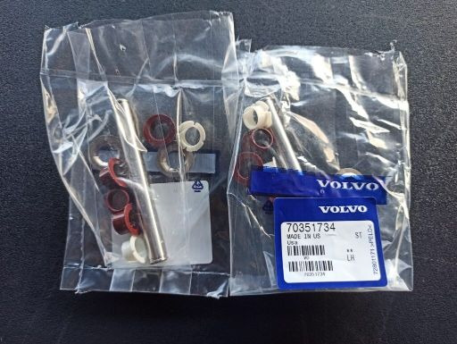 VOLVO STEERING COLUMN SWITCH - 70351734 - Kormányoszlop kapcsoló - Teherautó: 1 kép. VOLVO STEERING COLUMN SWITCH - 70351734 - Kormányoszlop kapcsoló - Teherautó: 1 kép.