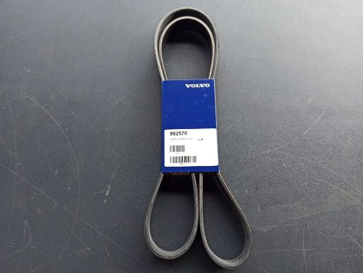 VOLVO V-RIBBET BELT - 982570 - Szíj - Teherautó: 1 kép. VOLVO V-RIBBET BELT - 982570 - Szíj - Teherautó: 1 kép.