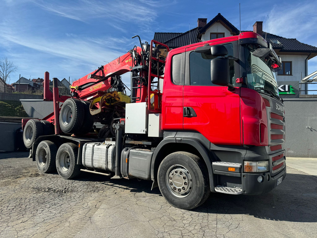 SCANIA R500 - Rönkszállító teherautó, Darus autó: 2 kép. SCANIA R500 - Rönkszállító teherautó, Darus autó: 2 kép.