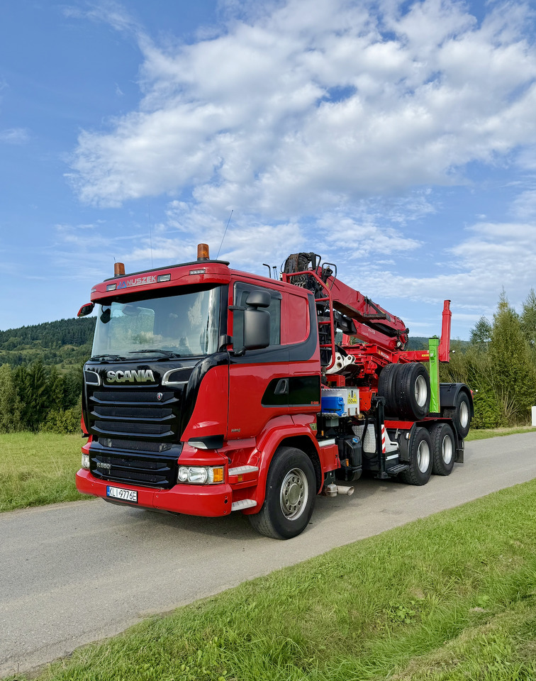 SCANIA R580 - Rönkszállító teherautó, Darus autó: 1 kép. SCANIA R580 - Rönkszállító teherautó, Darus autó: 1 kép.