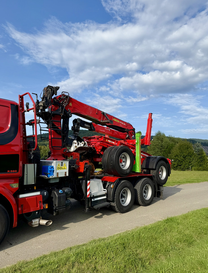 SCANIA R580 - Rönkszállító teherautó, Darus autó: 3 kép. SCANIA R580 - Rönkszállító teherautó, Darus autó: 3 kép.