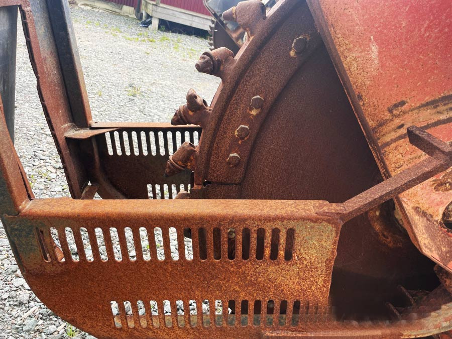 DITCH WITCH RT55 - Árokásó: 2 kép. DITCH WITCH RT55 - Árokásó: 2 kép.