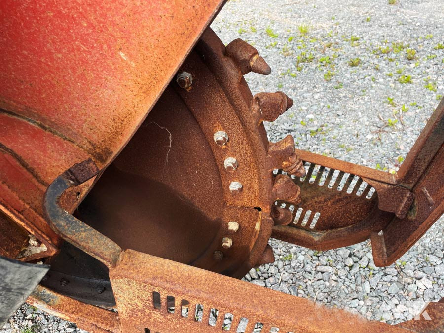 DITCH WITCH RT55 - Árokásó: 5 kép. DITCH WITCH RT55 - Árokásó: 5 kép.