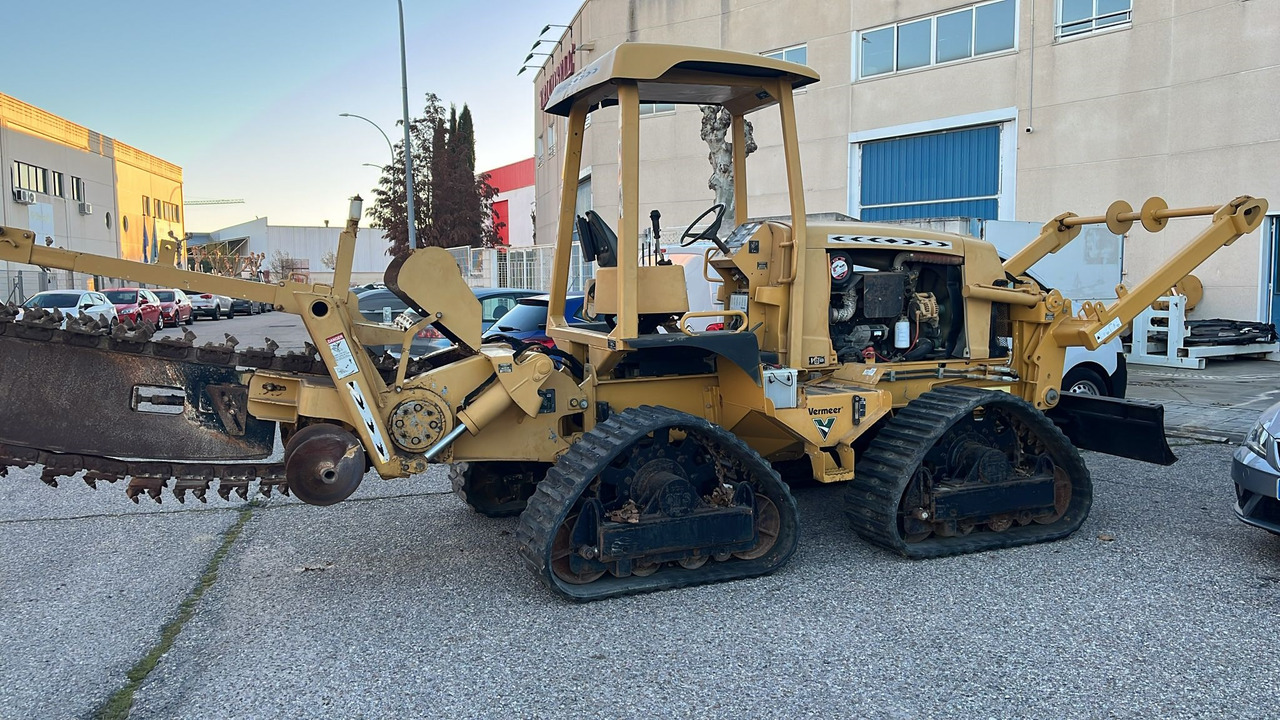 VERMEER RTX1250 - Árokásó: 1 kép. VERMEER RTX1250 - Árokásó: 1 kép.