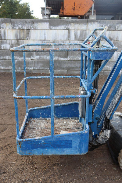 Emelő ATN PIAF 880R: 10 kép.