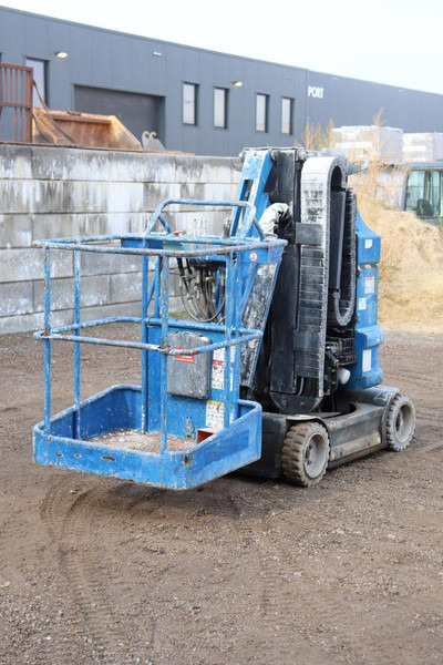 Emelő ATN PIAF 880R: 9 kép.