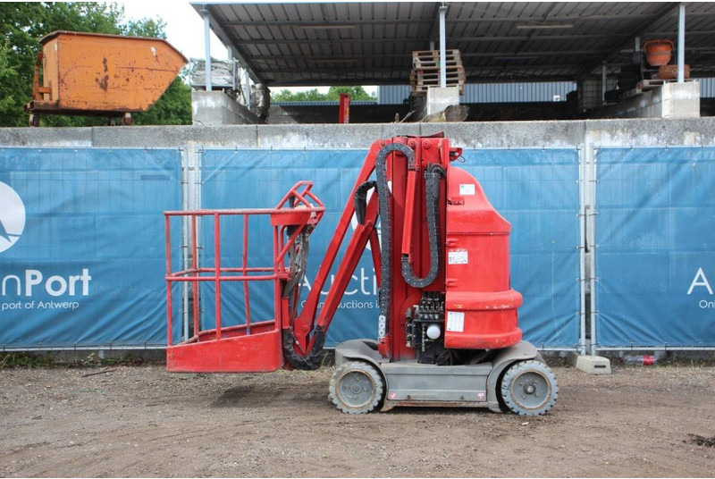 ATN PIAF 880R - Személyemelő: 2 kép. ATN PIAF 880R - Személyemelő: 2 kép.