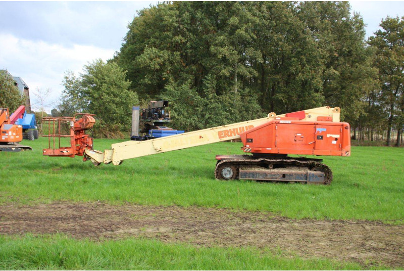 Aichi SR18A - Teleszkópos emelő: 2 kép. Aichi SR18A - Teleszkópos emelő: 2 kép.