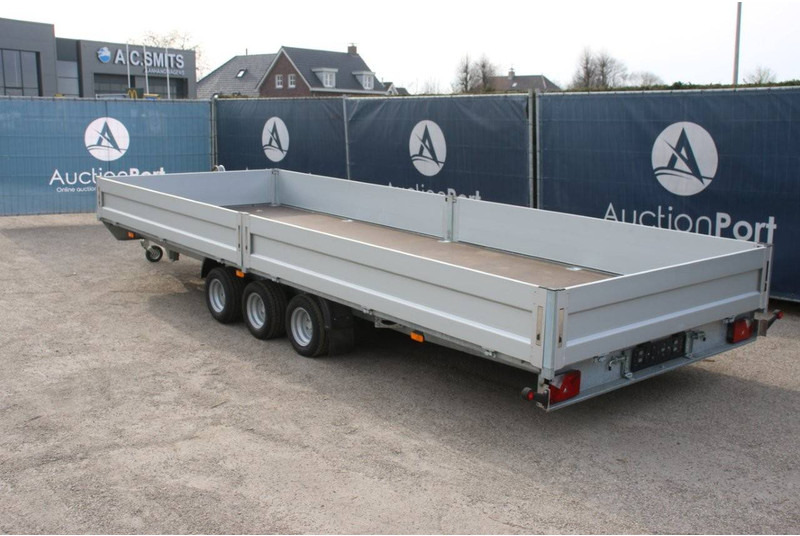 Alko 2.8VB/1 - Platós pótkocsi: 3 kép. Alko 2.8VB/1 - Platós pótkocsi: 3 kép.