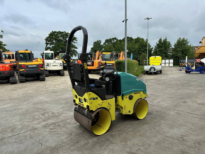 Ammann ARX12 - Henger: 4 kép. Ammann ARX12 - Henger: 4 kép.
