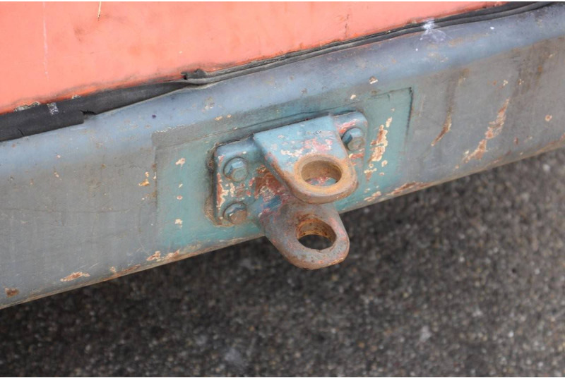 Gumikerekes homlokrakodó Atlas 86E: 17 kép.