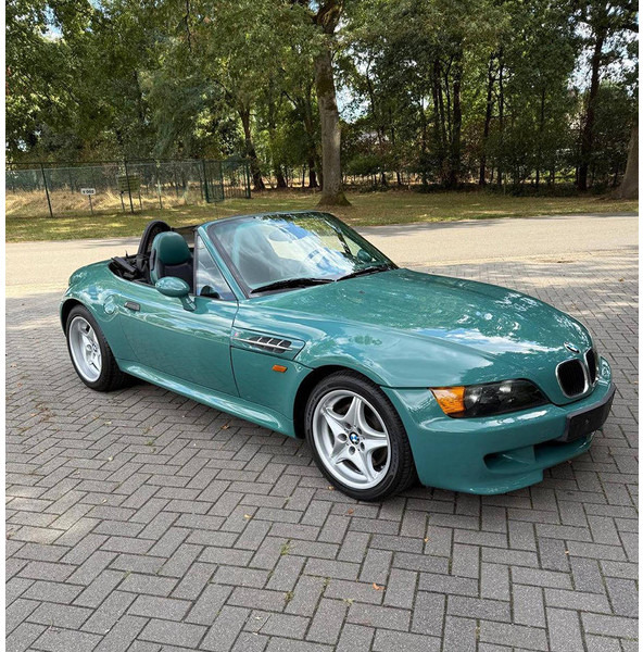 BMW Z3 Roadster (E36/7) M - Szedán: 5 kép. BMW Z3 Roadster (E36/7) M - Szedán: 5 kép.