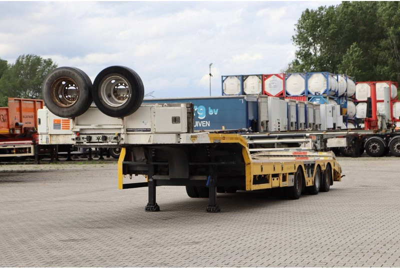 Broshuis Low Loader 3 Axle - Félpótkocsi mélybölcsős: 1 kép. Broshuis Low Loader 3 Axle - Félpótkocsi mélybölcsős: 1 kép.