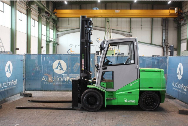 Cesab ECO/P70 - Elektromos targonca: 2 kép. Cesab ECO/P70 - Elektromos targonca: 2 kép.