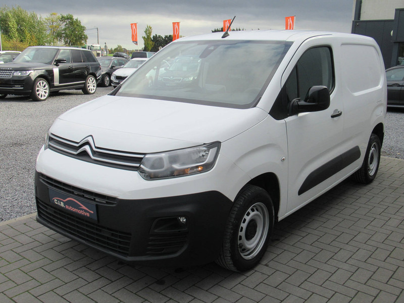 Citroën Berlingo BlueHDi - Furgon: 1 kép. Citroën Berlingo BlueHDi - Furgon: 1 kép.