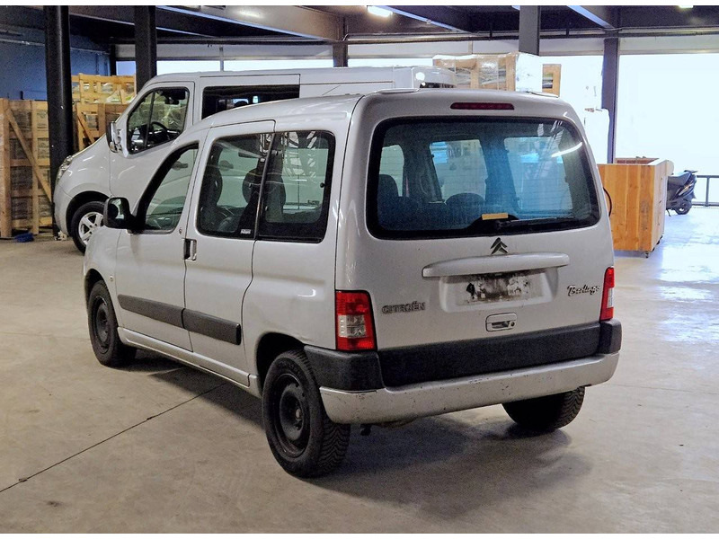 Citroën Berlingo (I - phase 3) Multispace _ 1.4i - Szedán: 4 kép. Citroën Berlingo (I - phase 3) Multispace _ 1.4i - Szedán: 4 kép.
