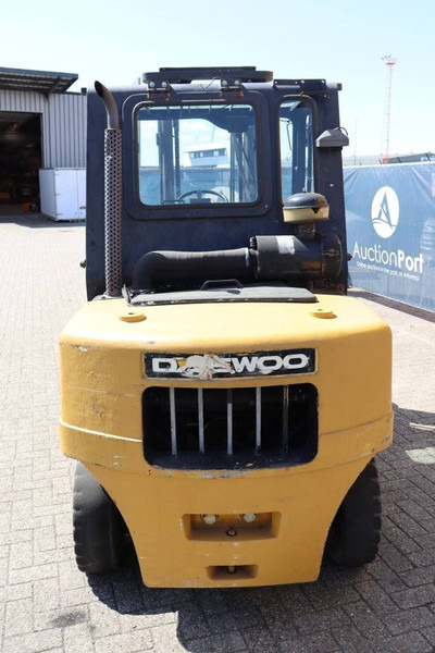 Daewoo D40S-2 - Dízel targonca: 5 kép. Daewoo D40S-2 - Dízel targonca: 5 kép.