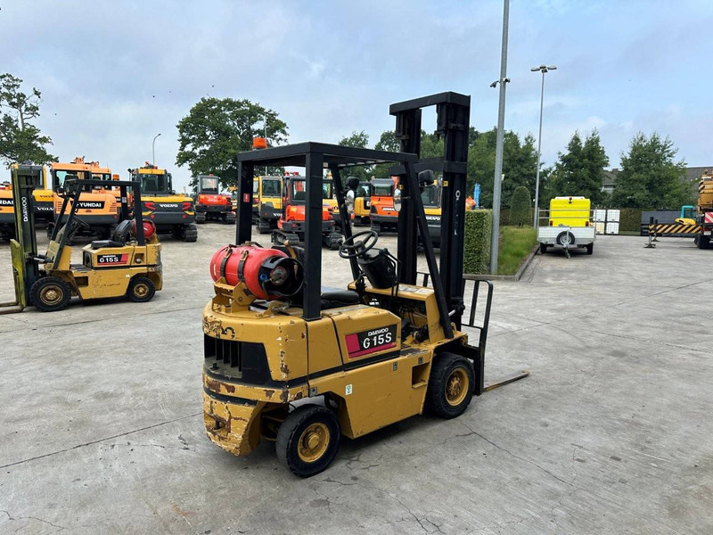 Daewoo G15S - Gázüzemű targonca: 4 kép. Daewoo G15S - Gázüzemű targonca: 4 kép.