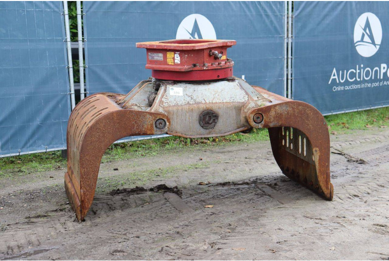 Demarec DRG 28 DN - Polip kanál: 1 kép. Demarec DRG 28 DN - Polip kanál: 1 kép.