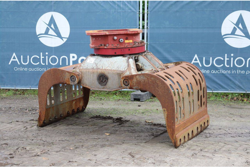 Demarec DRG 28 DN - Polip kanál: 3 kép. Demarec DRG 28 DN - Polip kanál: 3 kép.