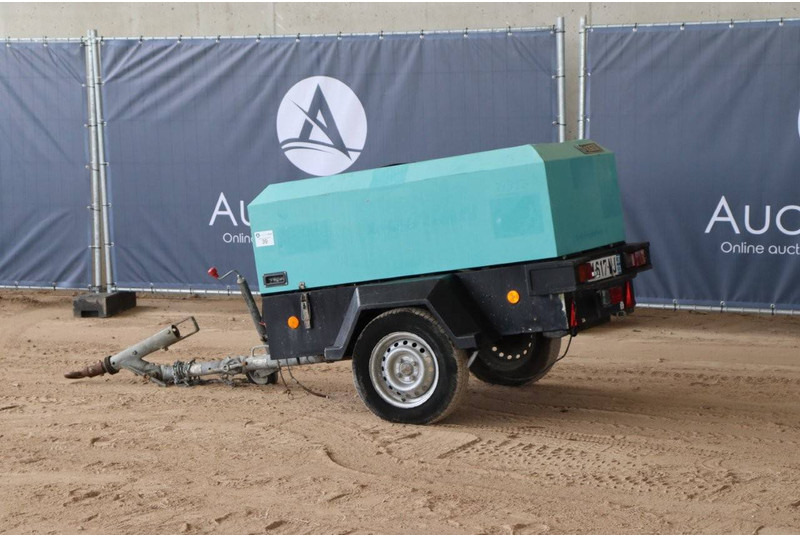 Doosan 7/31E - Légkompresszor: 3 kép. Doosan 7/31E - Légkompresszor: 3 kép.