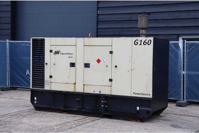 Doosan G160 - Áramfejlesztő: 3 kép. Doosan G160 - Áramfejlesztő: 3 kép.
