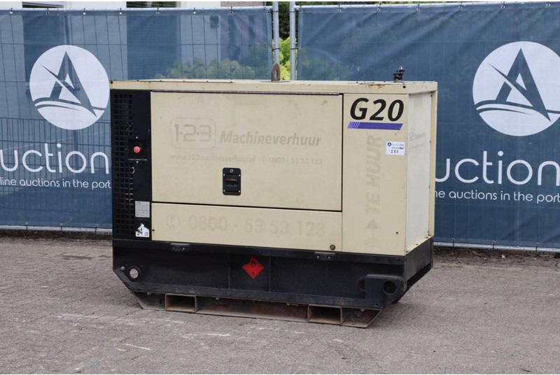 Doosan G20 - Áramfejlesztő: 3 kép. Doosan G20 - Áramfejlesztő: 3 kép.