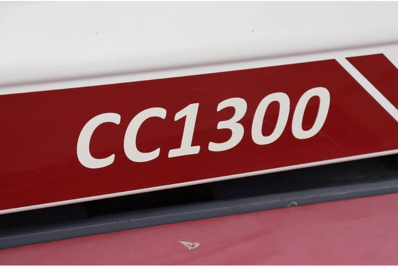 Henger Dynapac CC1300: 13 kép.