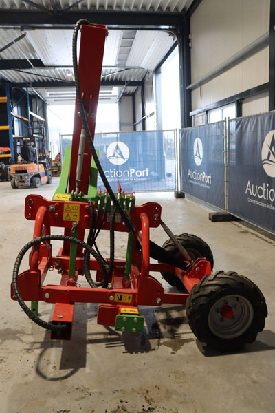 Eriba DS-PK 2 - Faaprító: 4 kép. Eriba DS-PK 2 - Faaprító: 4 kép.