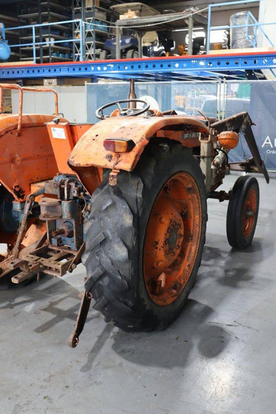 Fiat 450 - Traktor: 5 kép. Fiat 450 - Traktor: 5 kép.