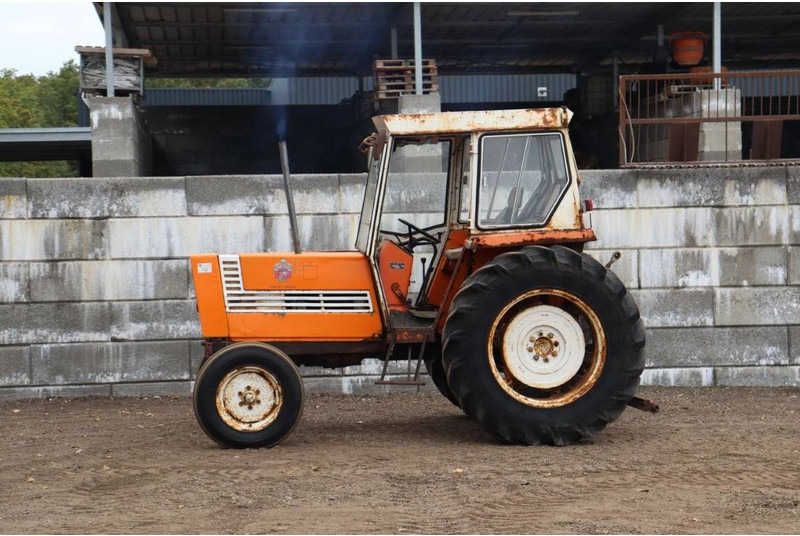 Fiat 780/8 - Traktor: 1 kép. Fiat 780/8 - Traktor: 1 kép.