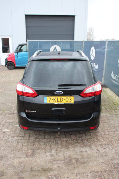 Ford Grand C-Max - Autó: 4 kép. Ford Grand C-Max - Autó: 4 kép.