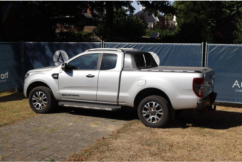 Ford Ranger - Autó: 3 kép. Ford Ranger - Autó: 3 kép.