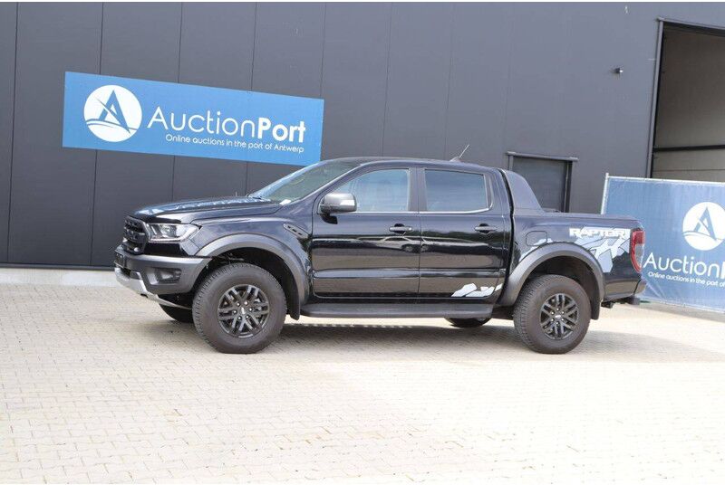 Ford Ranger Raptor - Szedán: 1 kép. Ford Ranger Raptor - Szedán: 1 kép.